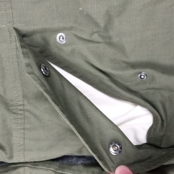 Volcom Jacket. - Picture 4 of 12